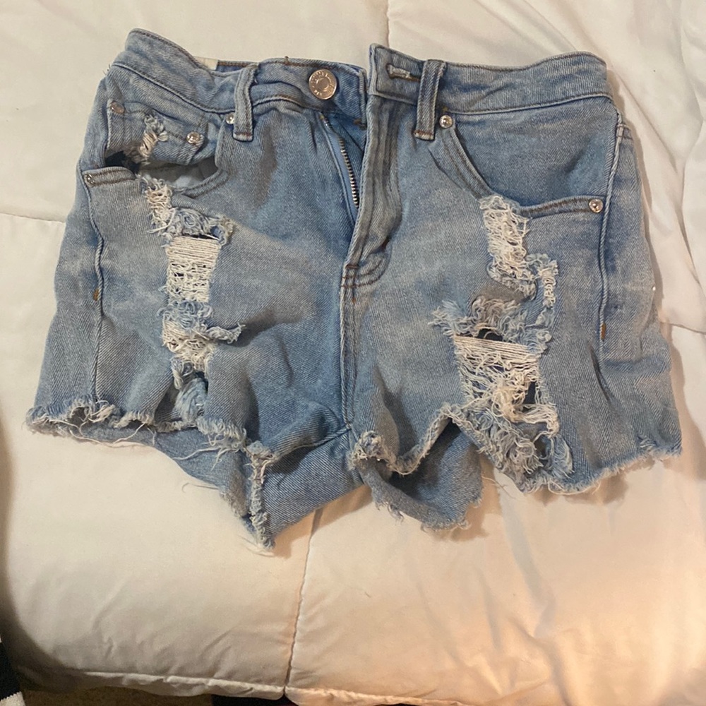 Almost famous Jean shorts size 0